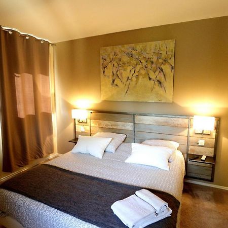 L'Oustaou Bed & Breakfast Chateau-Arnoux-Saint-Auban Ngoại thất bức ảnh