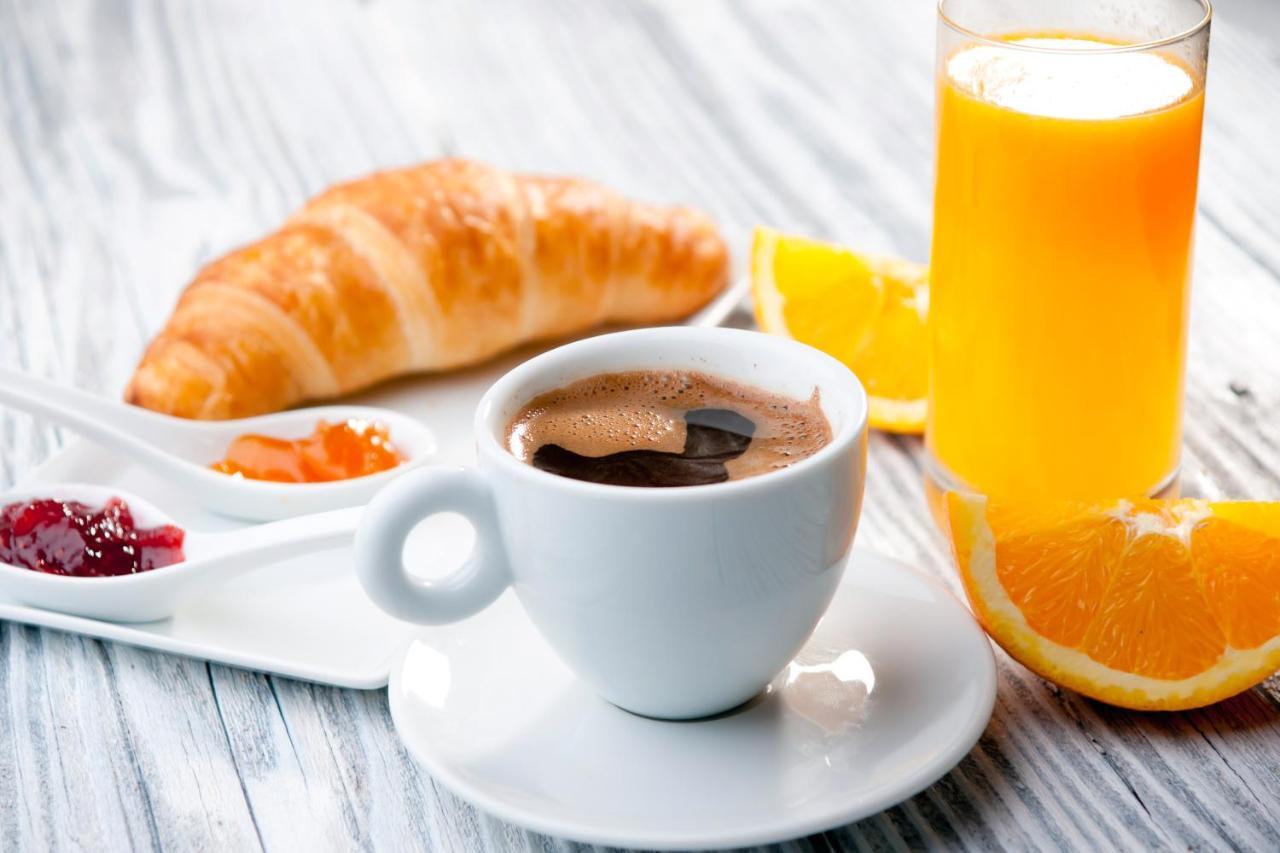 L'Oustaou Bed & Breakfast Chateau-Arnoux-Saint-Auban Ngoại thất bức ảnh